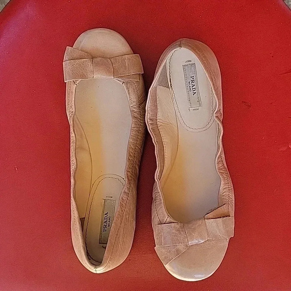 Prada flats - Picture 6 of 9